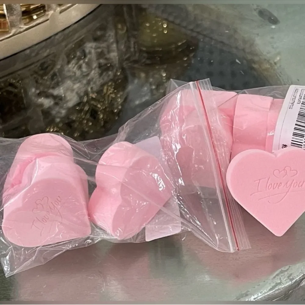 8pcs Valentine's Day Heart Shaped Makeup Sponge
